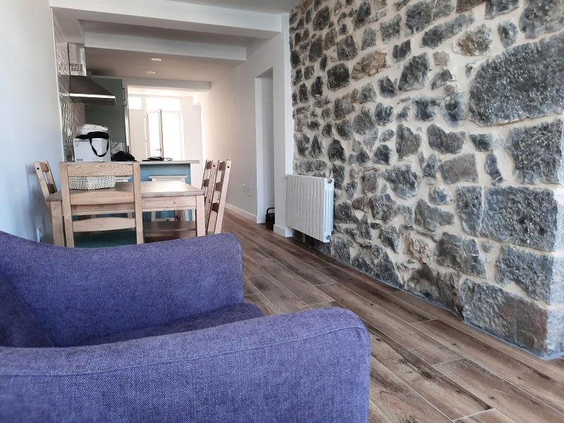 Apartamentos El Muelle โกมิญาส ภายนอก รูปภาพ