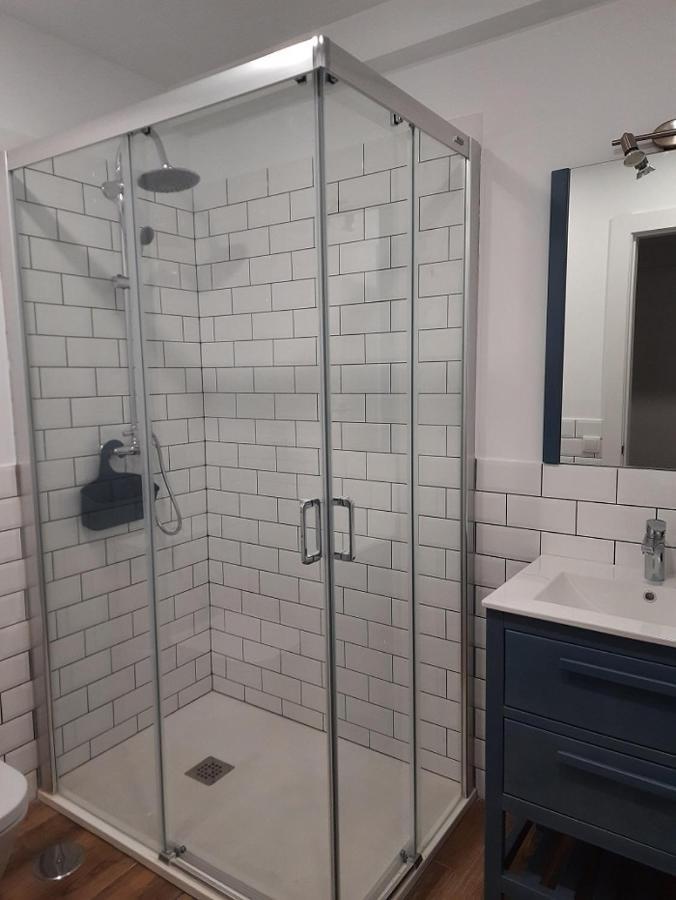 Apartamentos El Muelle โกมิญาส ภายนอก รูปภาพ